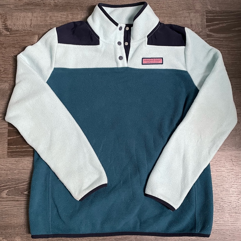 Vineyard Vines fleece